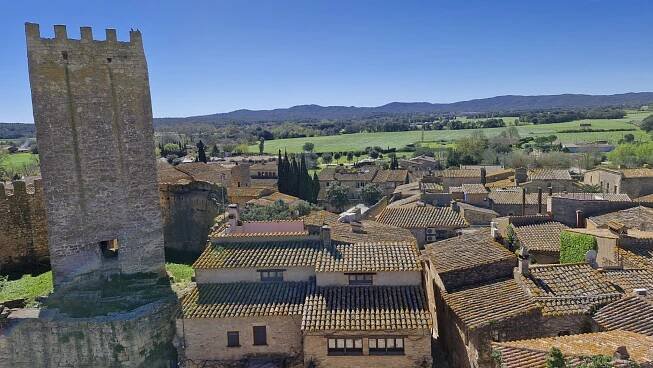 Girona: Má své mouchy, ale místní je právem milují. Přímý let z Ostravy od 1 570 Kč + 4denní itinerář - Pelipecky