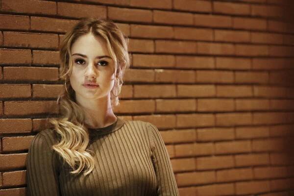 Grace Van Patten - Actress