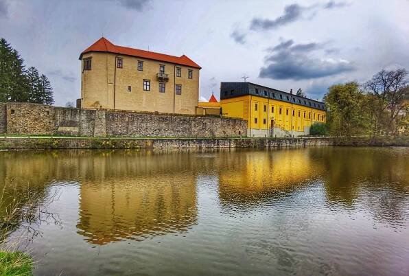 Fotogaléria • Hrad a zámek Polná (Zámok) • Mapy.com
