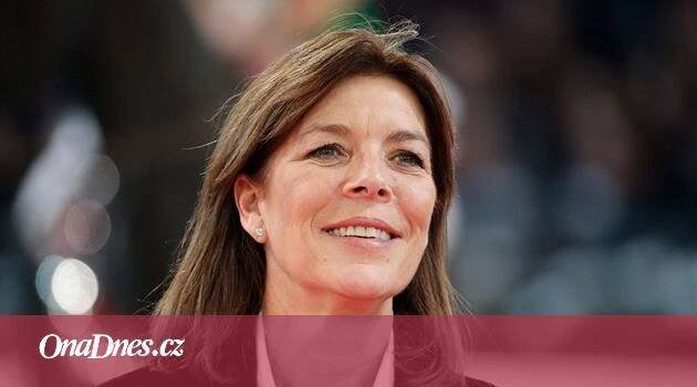 Mládí mi připadá nudné, říká monacká princezna Caroline - iDNES.cz