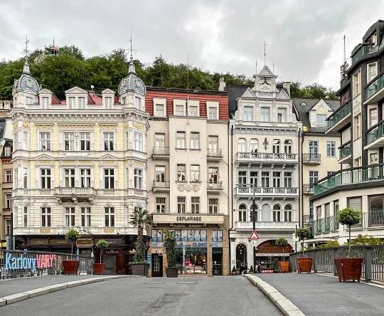 Fotogalerie • Dům Esplanade (Historická budova) • Mapy.com