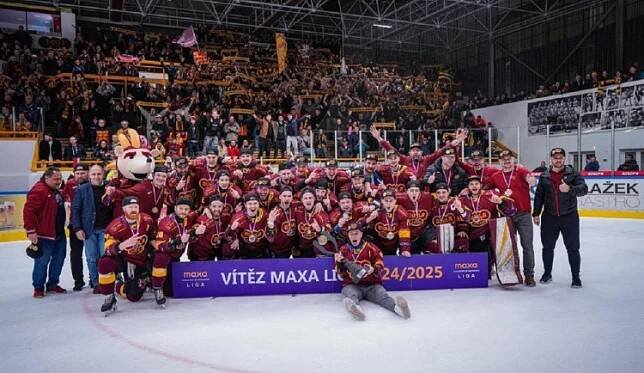 HC Dukla Jihlava získala prvoligový titul. Foto: Se svolením HC Dukla Jihlava