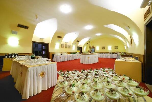 Hotel Zlatá hvězda Třeboň - South Bohemia Convention Bureau