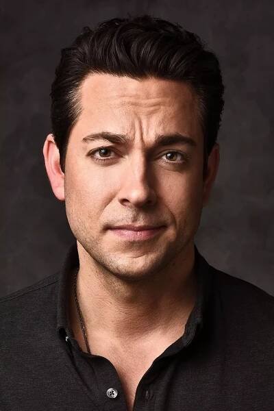 Zachary Levi herec