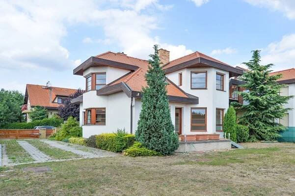 Na Cípu, Újezd - Prague 4 | Rent, House, Five-bedroom (6+kk), 384 m²