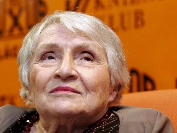 Schöpferin von „Angélique“: Schriftstellerin Anne Golon ist tot