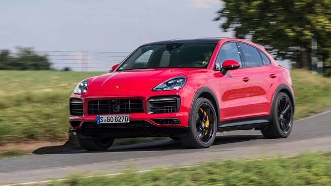 TEST Porsche Cayenne GTS Coupé – Zlato, potřebujeme hypotéku!