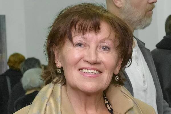 Barbora Kysilková aka BARBAR – The Painter & The Thief – Czech & Slovak Leaders