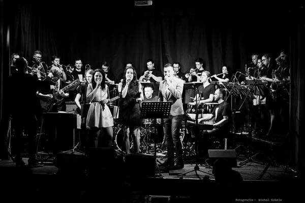 10! let Factorial! Orchestra | Klicperovo divadlo