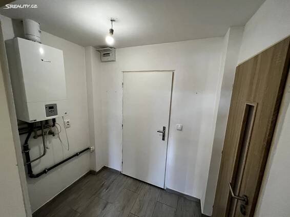 Pronájem Byt 2+1, Obránců míru, Osek
