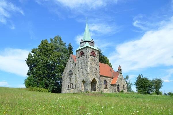 Kostel Božského Srdce Páně, Borovnička - Sakrální stavby - Podkrkonoší - Borovnička