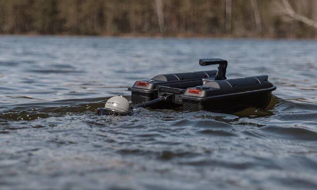 5-BaitBoat-Fishing@2x.jpg__PID:4e9739a1-4c5d-46ea-9a21-1535bac3099f
