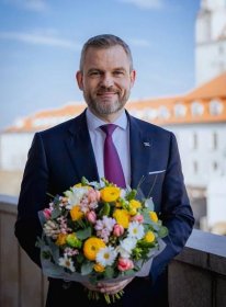 Volby na Slovensku: Korčok ovládl první kolo. Za Pellegriniho se postavil Fico
