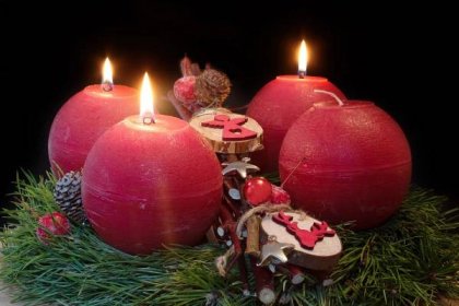 Hasiči upozorňují na nebezpečí, která se skrývají v mnoha vánočních dekoracích