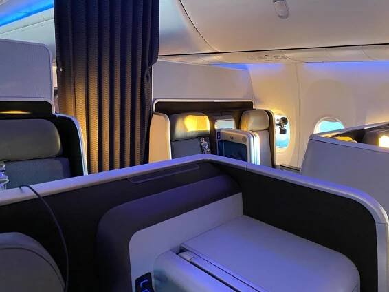 Je flyDubai low cost? Business class report | flyRosta.com