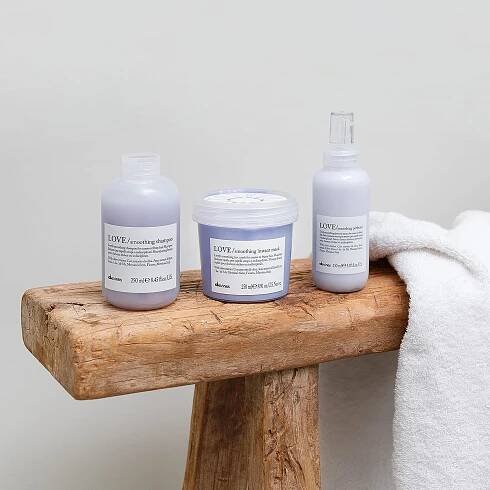 Davines Essential Haircare LOVE SMOOTH shampoo 250 ML – JEN VLASY