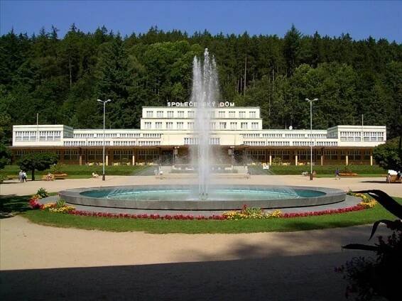 Luhačovice a okolí penzionu Romana