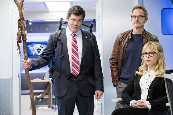 Angie Tribeca - Joystick Luck Club - Z filmu - Jere Burns, Andree Vermeulen