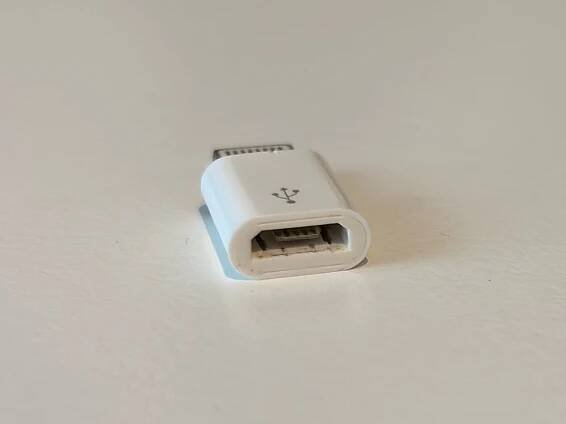Lightning至Micro USB-B适配器