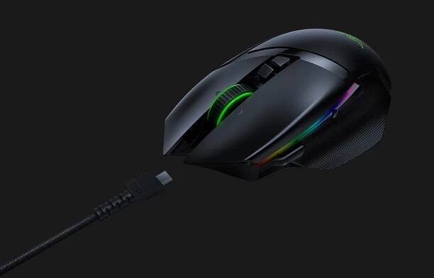 Razer Basilisk Ultimate & Mouse Dock