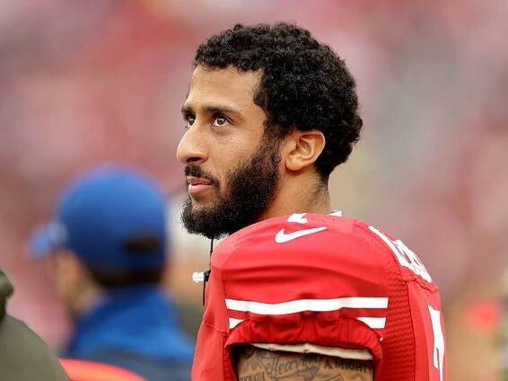 49ers Quarterback Refuses to Stand During National Anthem