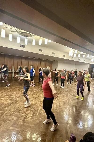 2025-06/7755/zumba-1.jpg