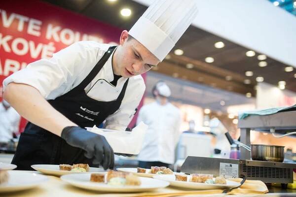 Ohlédnutí: Pro studenty byla soutěž Trophée Mille výzvou i životní zkušeností