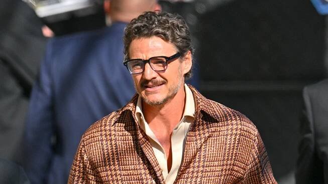 Pedro Pascal is wearing two shirts at once, and OK, hell yeah!