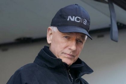 Will Gibbs return to NCIS? Fan theories for season 21 explained...