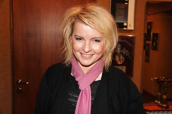 Iveta Bartošová ve studiu: Po měsících opět zpívá!