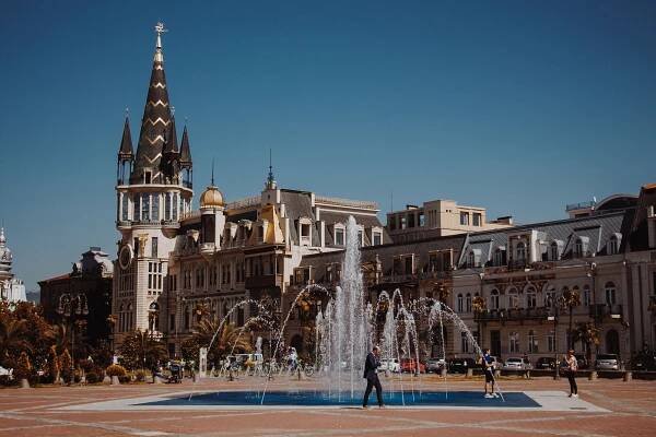 06-batumi-georgia-travel-guide.jpg