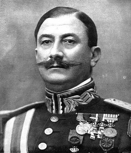 Dámaso Berenguer httpsuploadwikimediaorgwikipediacommonsthu