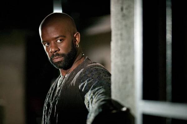 Merlin - Budoucí královna - Z filmu - Adrian Lester