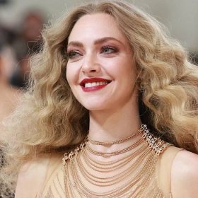 Amanda Seyfried Rocked A Nearly-Naked Minidress At The Met Gala And Her Legs Are Toned AF In Photos