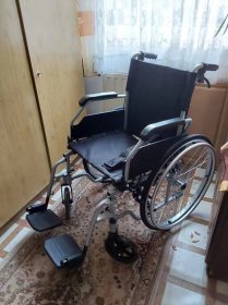 Odlehčený invalidní vozík Unizdrav Light na prodej - Spokojený domov