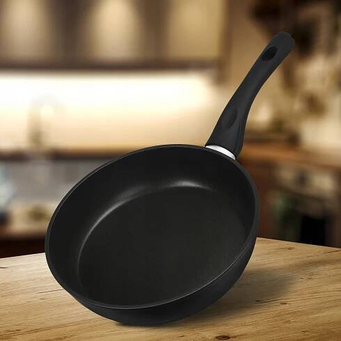 PÁNEV INDUKCE PLYN 24 cm NEPŘILNAVÁ NON-STICK NA SMAŽENÍ MALÁ Výška 56 mm