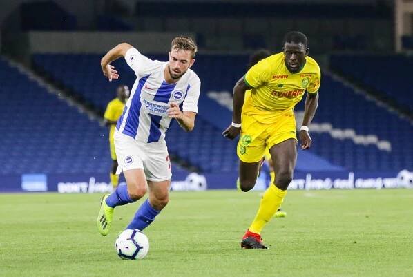 Soubor:BHA v FC Nantes pre season 03 08 2018-1020 (43135436864).jpg