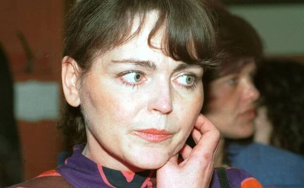 Eva Jakoubková byla manželkou zpěváka Petra Nováka. 