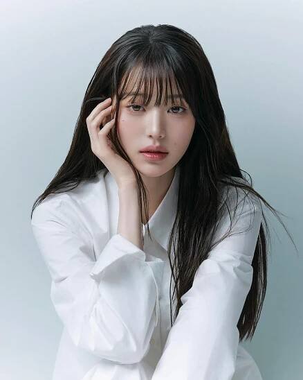 Jang Won Young: The Fresh Face of Kérastase