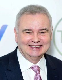 The sooner we get this vaccine to people the better, says Eamonn Holmes