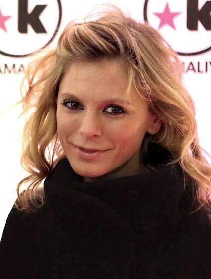 Emilia Foxová – Wikipédia
