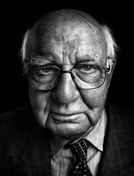 PAUL VOLCKER_A_4460152_TPK-1.jpg