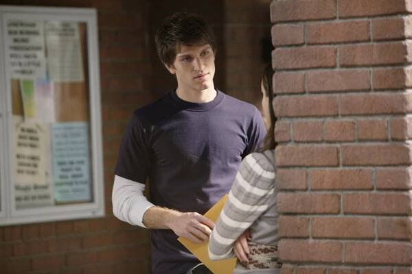 Prolhané krásky - Loučení - Z filmu - Keegan Allen