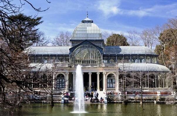 Madrid Travel Guide