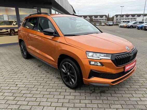 Škoda Karoq Sportline 1.5 TSI DSG 4x2 -navi,LED,tažné,150 PS - Mladá Boleslav