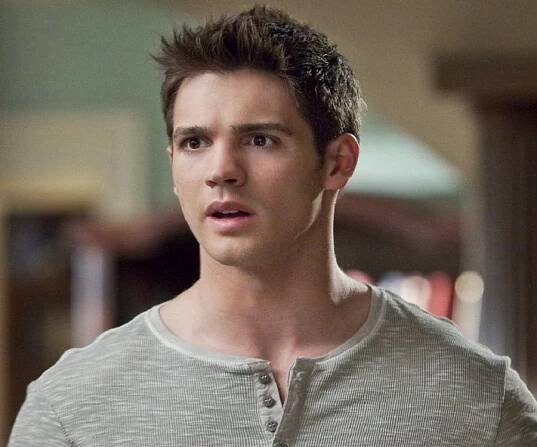 Steven R. McQueen Biography - Facts, Childhood, Family Life & Achievements