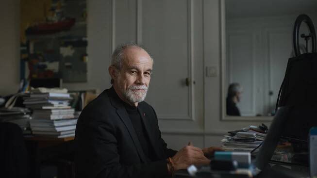 Carlos Moreno Created the 15-Minute City. Conspiracy Theorists Are Coming for Him.