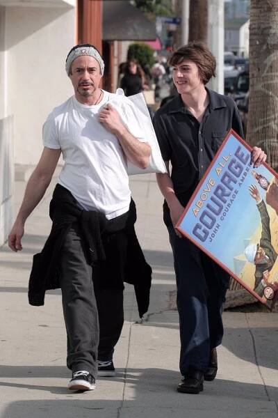 Foto k tématům Robert Downey Jr., Indio Downey – stránka 9
