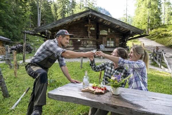 BERGPOST - Enzianbrennerei Grassl in Berchtesgaden