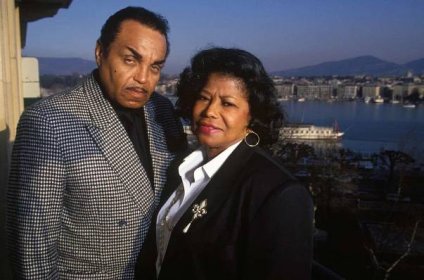 Joseph And Katherine Jackson on March 20, 1993 in Geneva, Switzerland. 